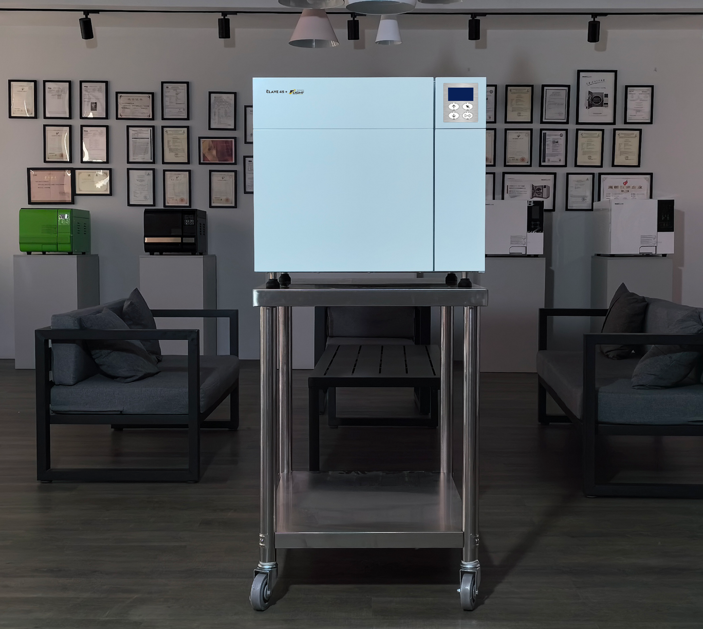 Flight Clave45+ Autoclave 45L (12.5" x 24.3")