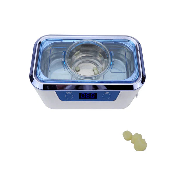 iSonic® DS310-WS-D Miniaturized Commercial Ultrasonic Cleaner, white with sapphire blue colors, for dental applications